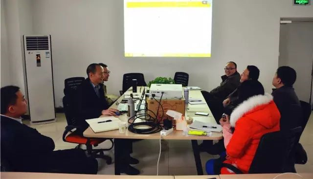 �л�΢��Ԫ�س���pp����ģ����������΢����ҵ������