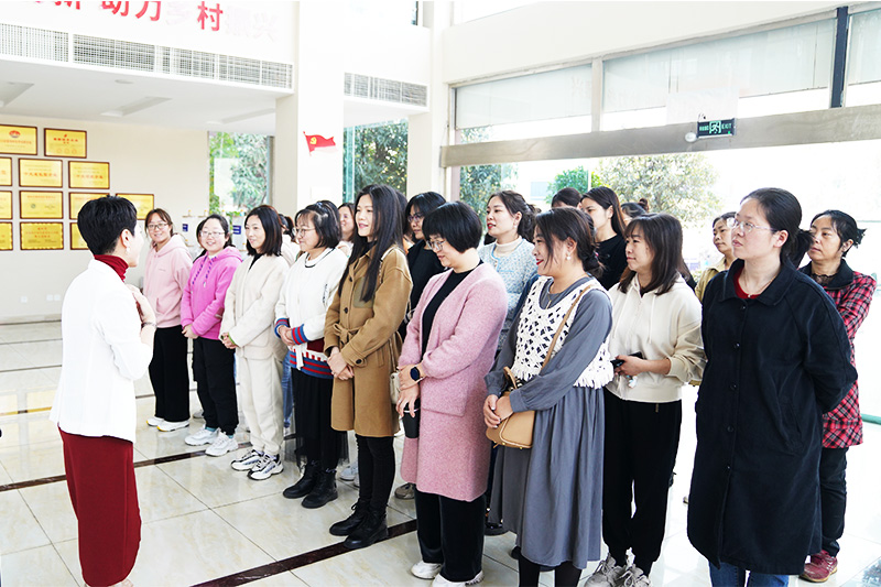 pp����ģ���������ذ�Ů��Ա������