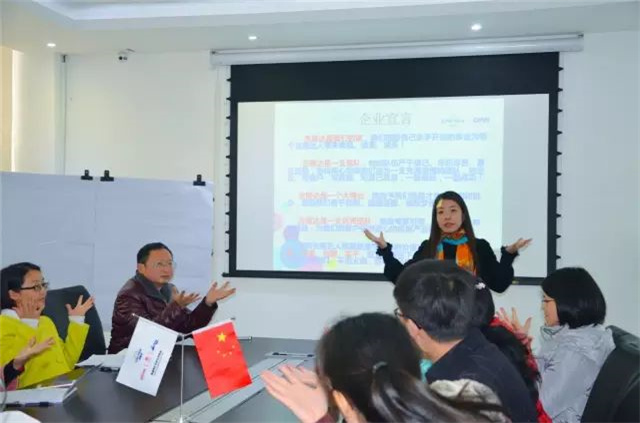 pp����ģ����������ҵ��ѵ�ֳ�С��Ϸ